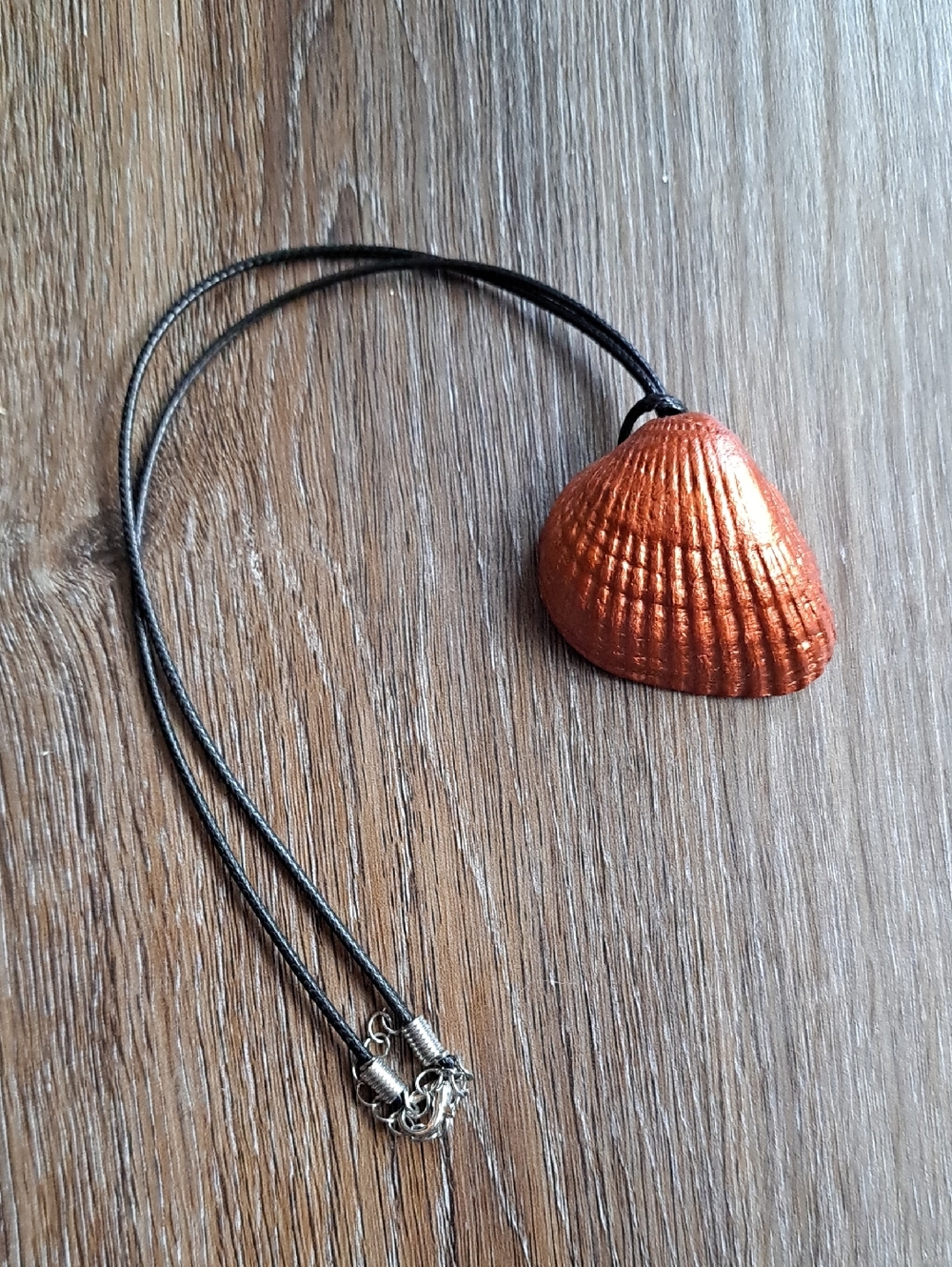 Bronze Tone Shell Necklace